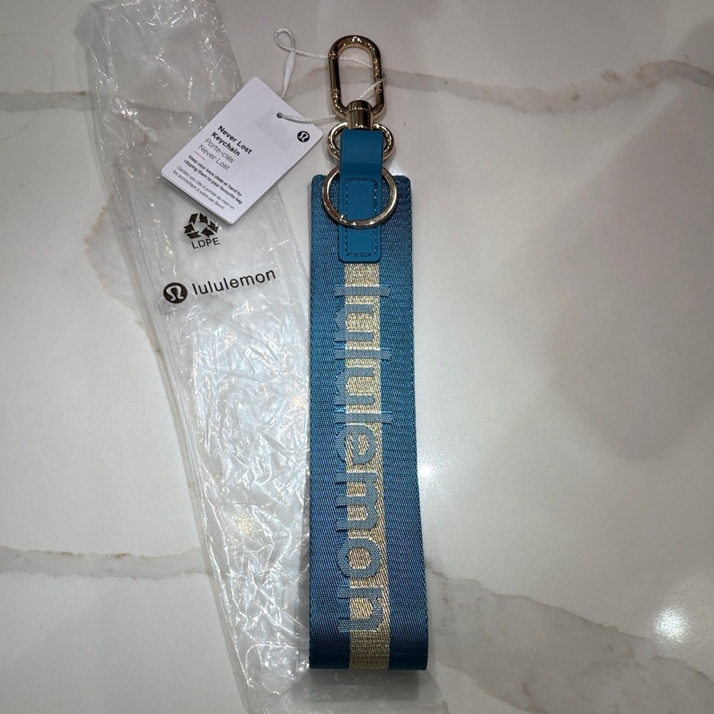 lululemon athletica Teal and Gold Key Holder